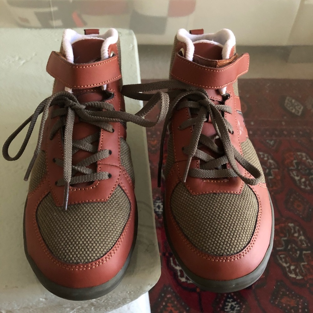 CREATIVE RECREATION BROWN BOYS BOOTS